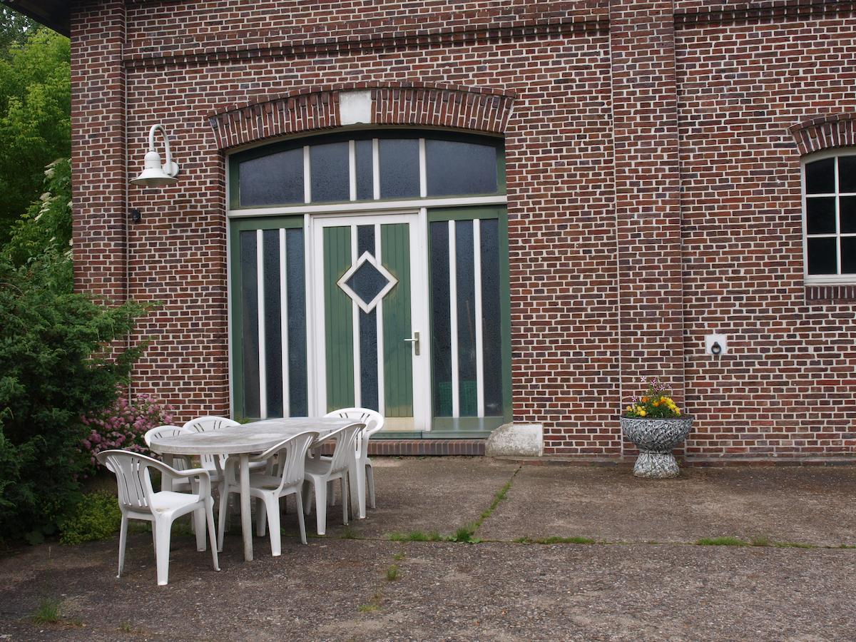 Gut Harlinghausen Hotel Ovelgonne Exterior foto